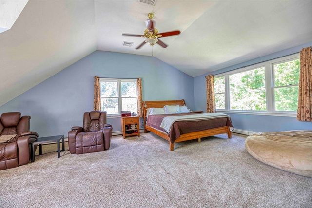 55 Blackberry Hill Rd, Wrentham, MA 02093