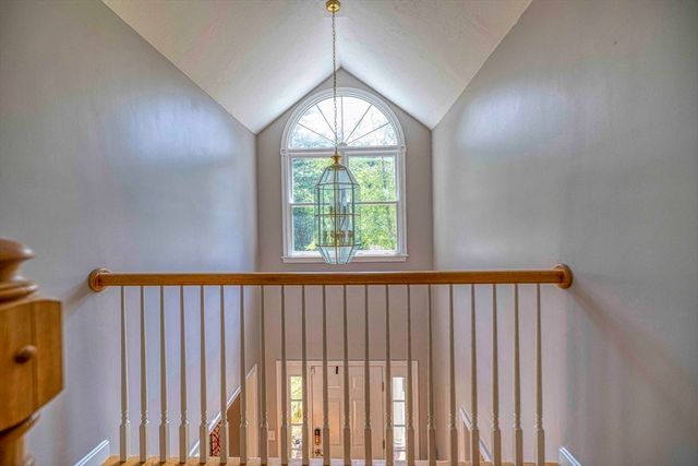 55 Blackberry Hill Rd, Wrentham, MA 02093