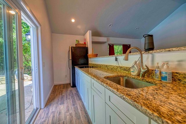 55 Blackberry Hill Rd, Wrentham, MA 02093
