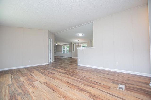 21 Watercrest Lane, Carrollton, GA 30116