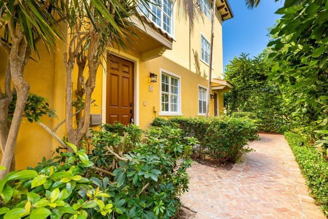 72 Se 6th Avenue H, Delray Beach, FL 33483