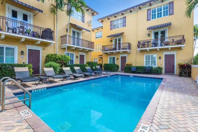 72 Se 6th Avenue H, Delray Beach, FL 33483