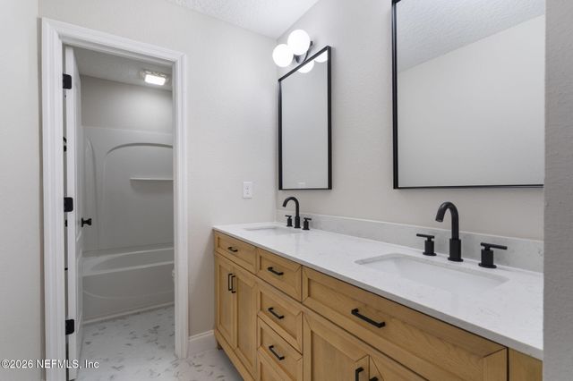 2270 CLUB LAKE Drive, Orange Park, FL 32065