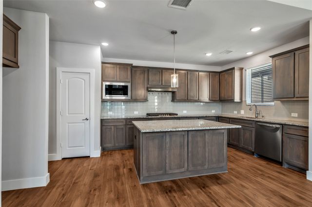 3304 Lake Palestine Road, Celina, TX 75009