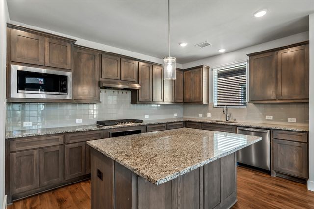 3304 Lake Palestine Road, Celina, TX 75009