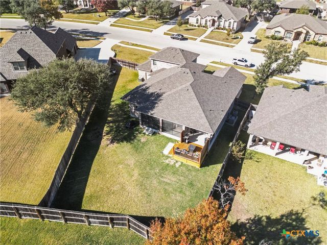 8304 Steppington Drive, Killeen, TX 76542