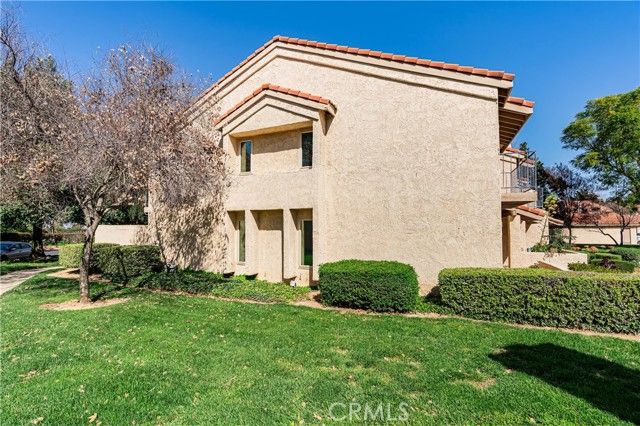 7088 Seville, Riverside, CA 92504