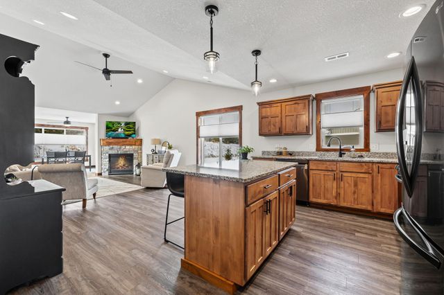 2866 Coventry Circle, River Falls, WI 54022