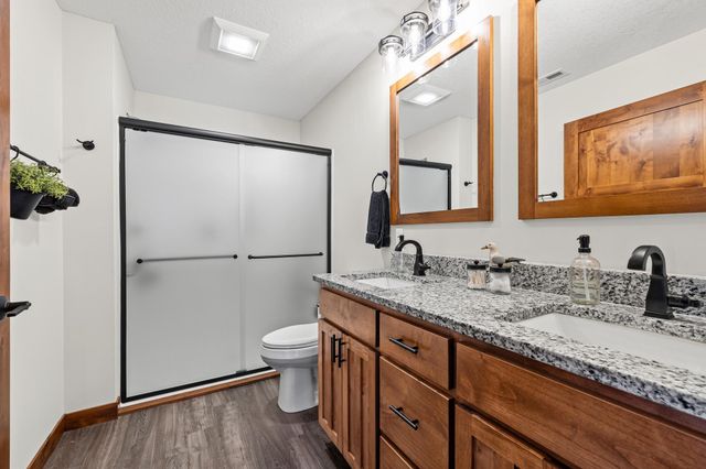 2866 Coventry Circle, River Falls, WI 54022