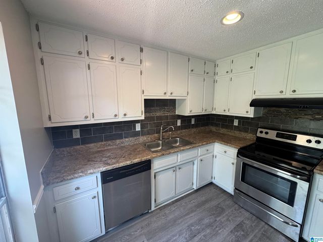 627 SCOTT DRIVE, Moody, AL 35004