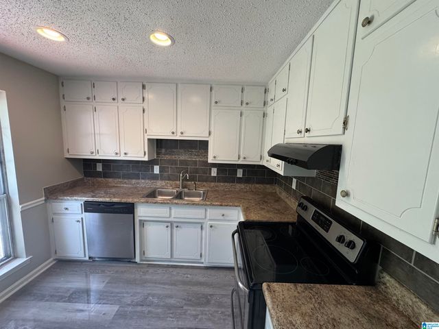627 SCOTT DRIVE, Moody, AL 35004