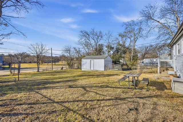 4208 Fairfax Street, Fort Worth, TX 76116