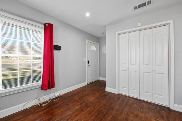 4208 Fairfax Street, Fort Worth, TX 76116