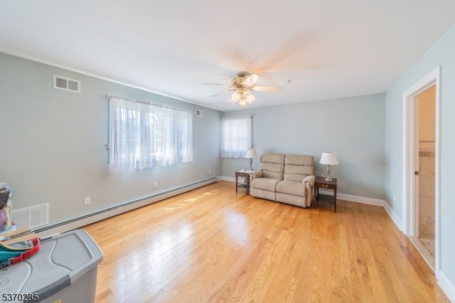 80 Harding Ave, Clark Twp., NJ 07066