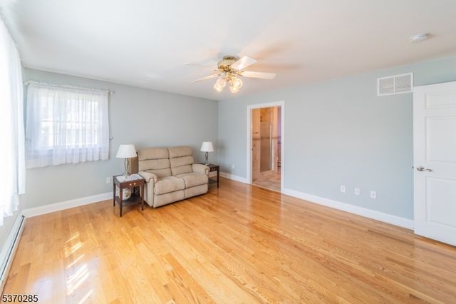 80 Harding Ave, Clark Twp., NJ 07066