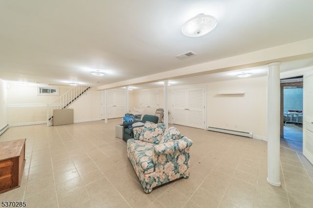 80 Harding Ave, Clark Twp., NJ 07066