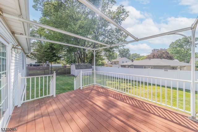 80 Harding Ave, Clark Twp., NJ 07066