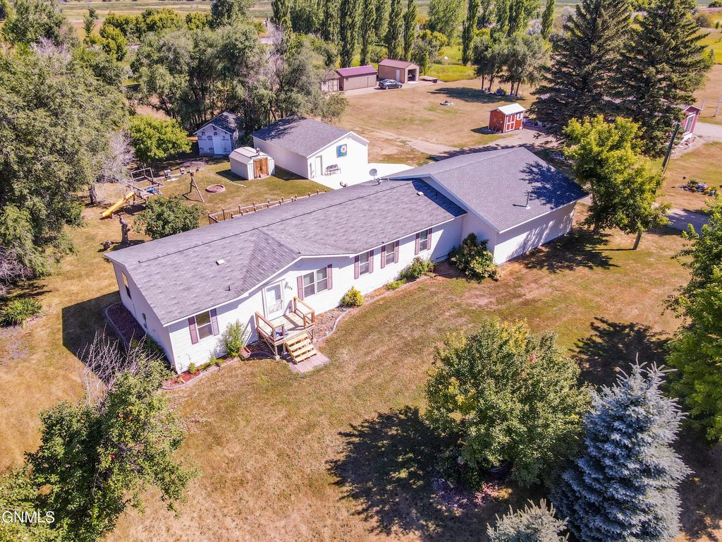 904 Ordway Street, Tower City, ND 58071 photo 2