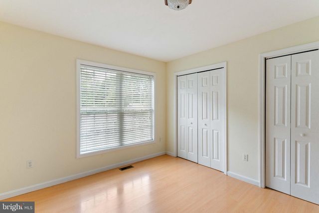 6703 OAK DR, Alexandria, VA 22306