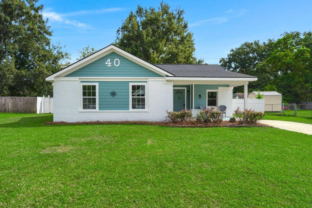 40 Clearwater Drive, Goose Creek, SC 29445