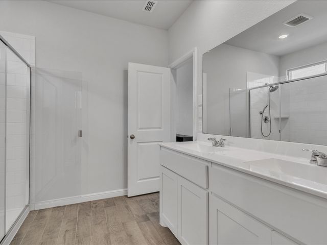 133 Hollytree Lane, Boyd, TX 76023