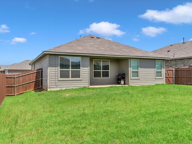 133 Hollytree Lane, Boyd, TX 76023