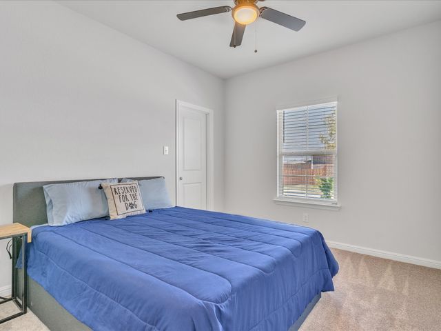 133 Hollytree Lane, Boyd, TX 76023