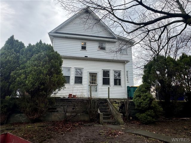 5204 Abbott Road, Hamburg, NY 14075