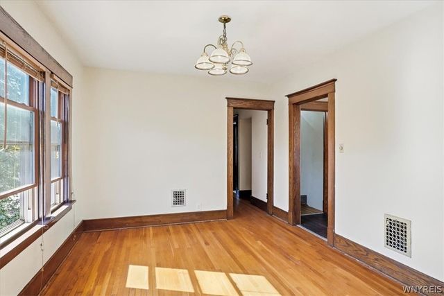 40 Fairchild Place, Buffalo, NY 14216