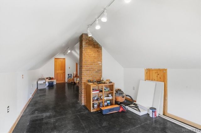 40 Fairchild Place, Buffalo, NY 14216