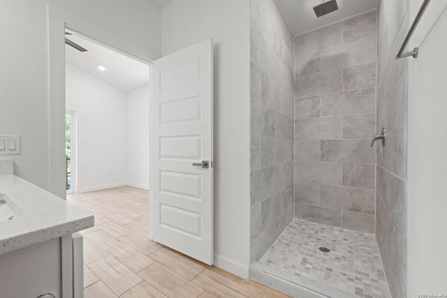 214 Cooper St UNIT A, San Antonio, TX 78210