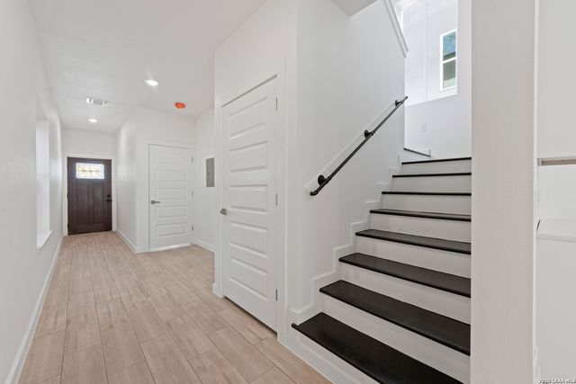 214 Cooper St UNIT A, San Antonio, TX 78210