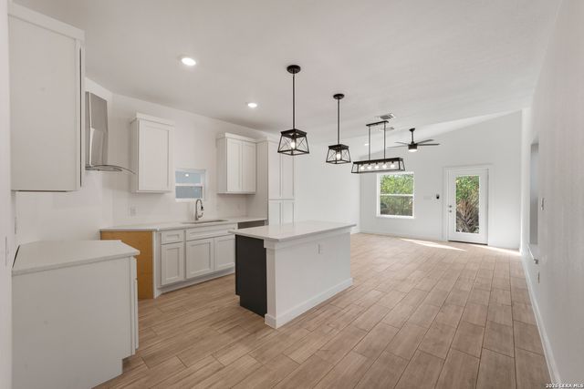 214 Cooper St UNIT A, San Antonio, TX 78210