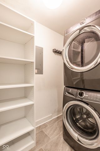 622 E 10th Street APT 301, Indianapolis, IN 46202