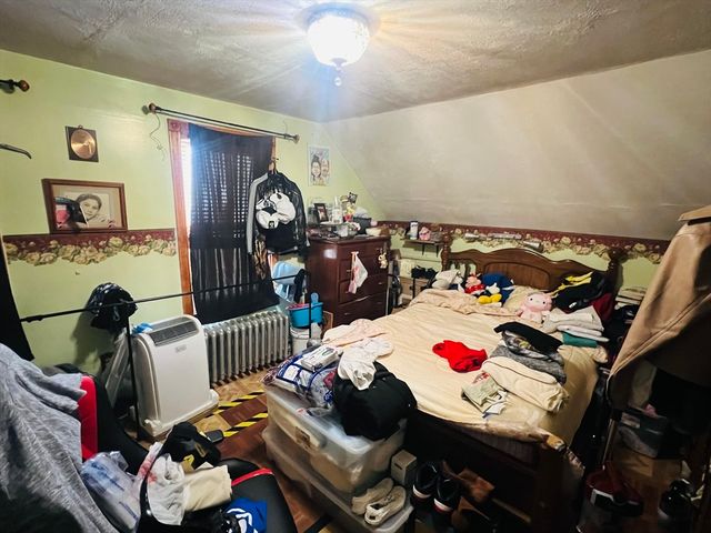 37 Taber Ave, Brockton, MA 02302