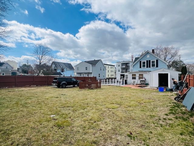 37 Taber Ave, Brockton, MA 02302