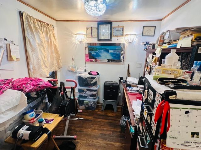 37 Taber Ave, Brockton, MA 02302