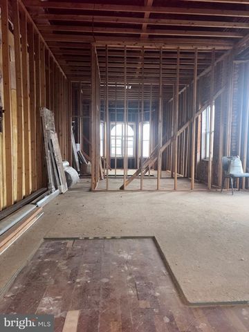 4745 A ST, Philadelphia, PA 19120