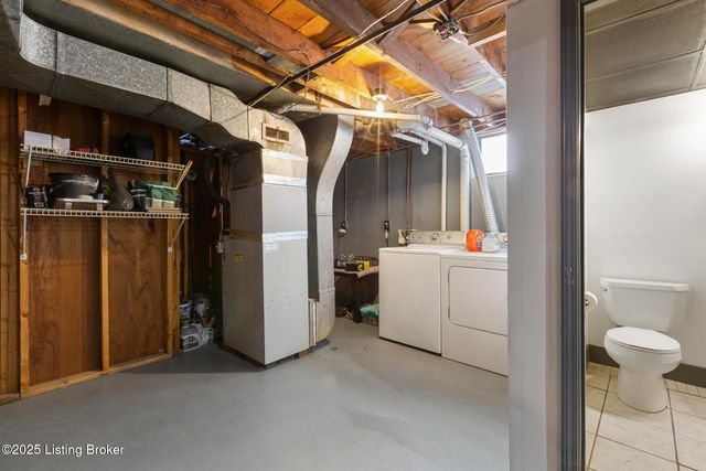 2606 Accasia Dr, Louisville, KY 40216