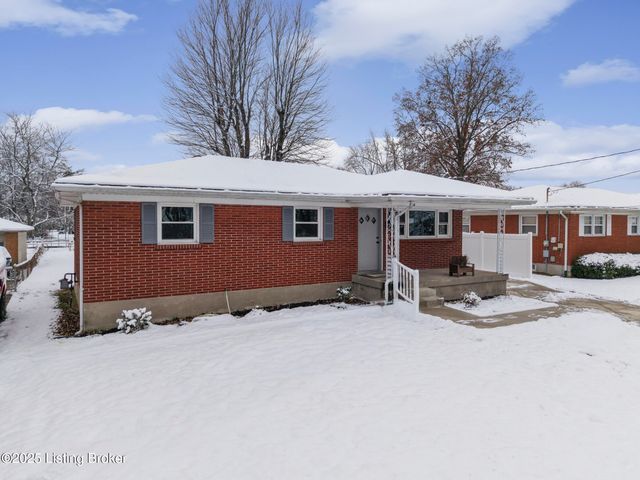 2606 Accasia Dr, Louisville, KY 40216