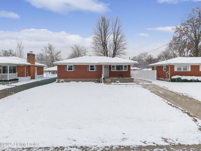 2606 Accasia Dr, Louisville, KY 40216