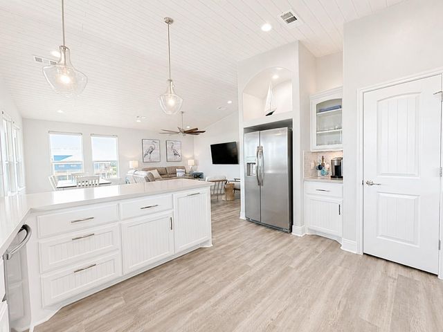 210 Corpus Christi Drive, Port Bolivar, TX 77650