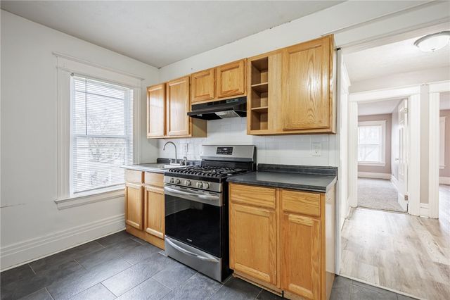 336 Melville Street, Rochester, NY 14609