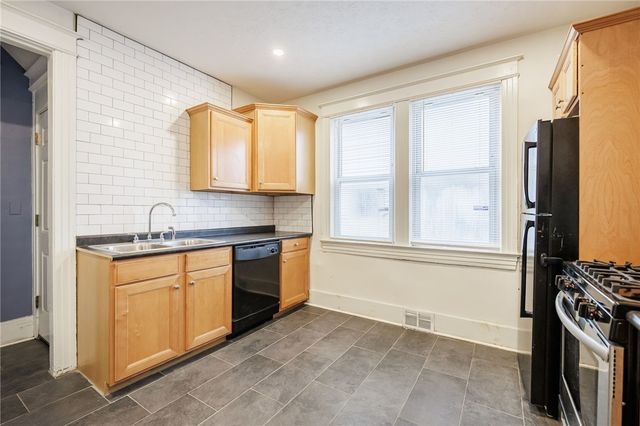 336 Melville Street, Rochester, NY 14609