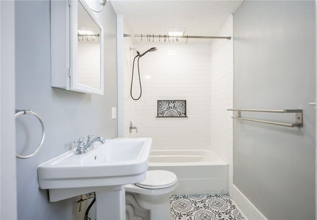 336 Melville Street, Rochester, NY 14609