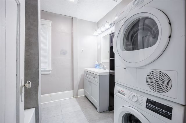 336 Melville Street, Rochester, NY 14609