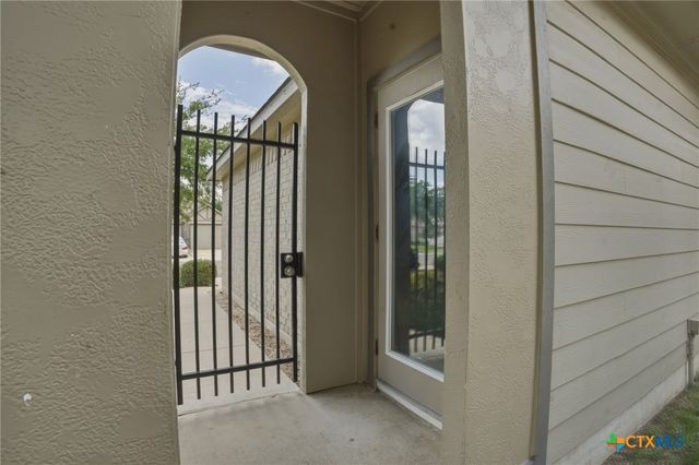 313 Silo Street, San Marcos, TX 78666