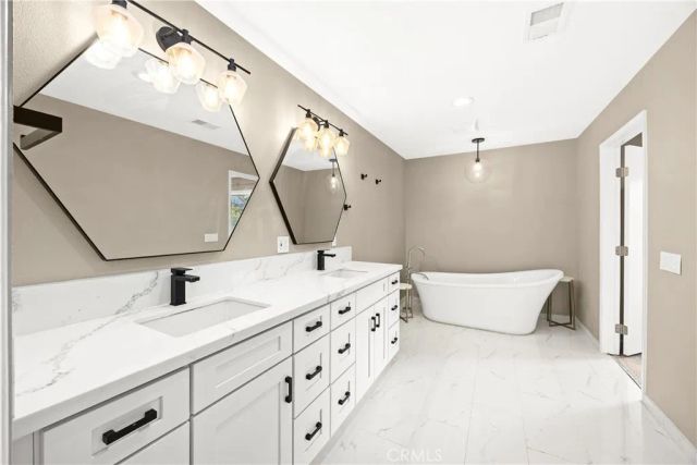 12110 Bowmore, Porter Ranch, CA 91326