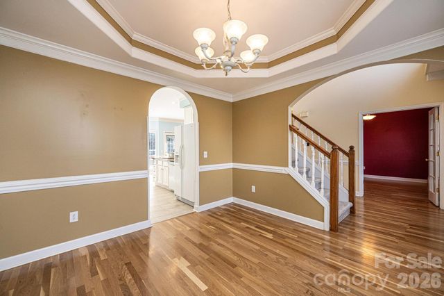 5045 Old River Drive, Hickory, NC 28602