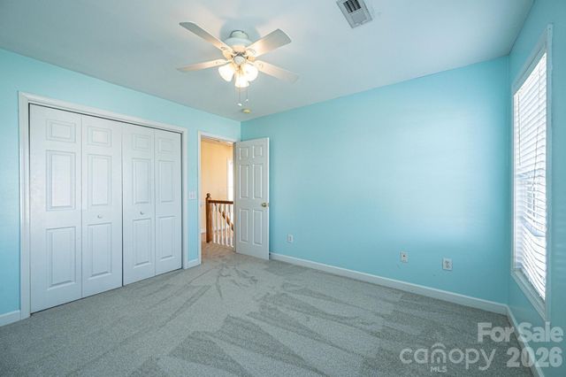 5045 Old River Drive, Hickory, NC 28602